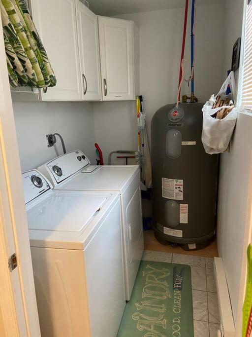 Cottage By The Bay, Sleeps 8 Near Rehoboth Beach 루이스 외부 사진