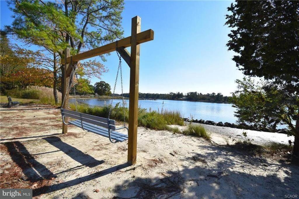 Cottage By The Bay, Sleeps 8 Near Rehoboth Beach 루이스 외부 사진